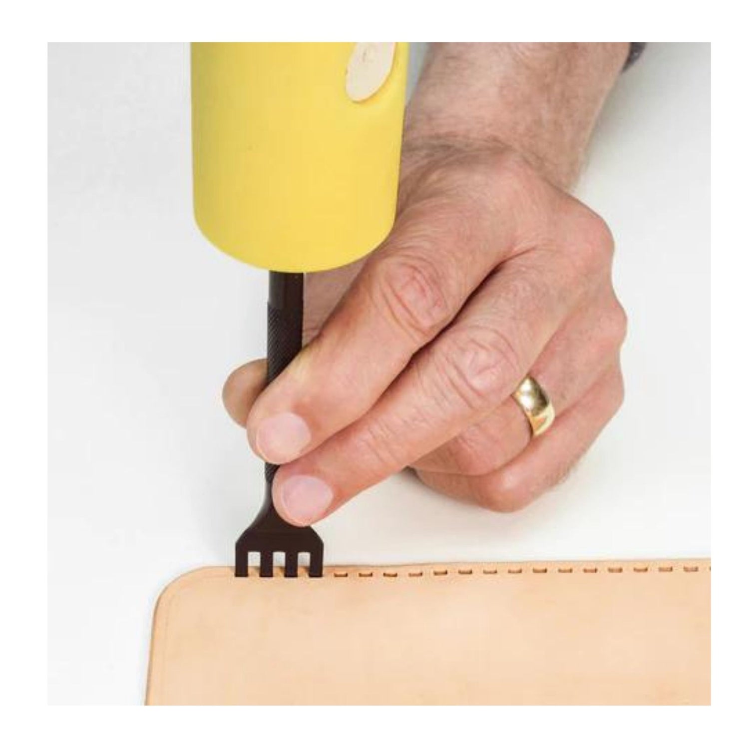 1/8" Thonging Chisel - 4 Prong