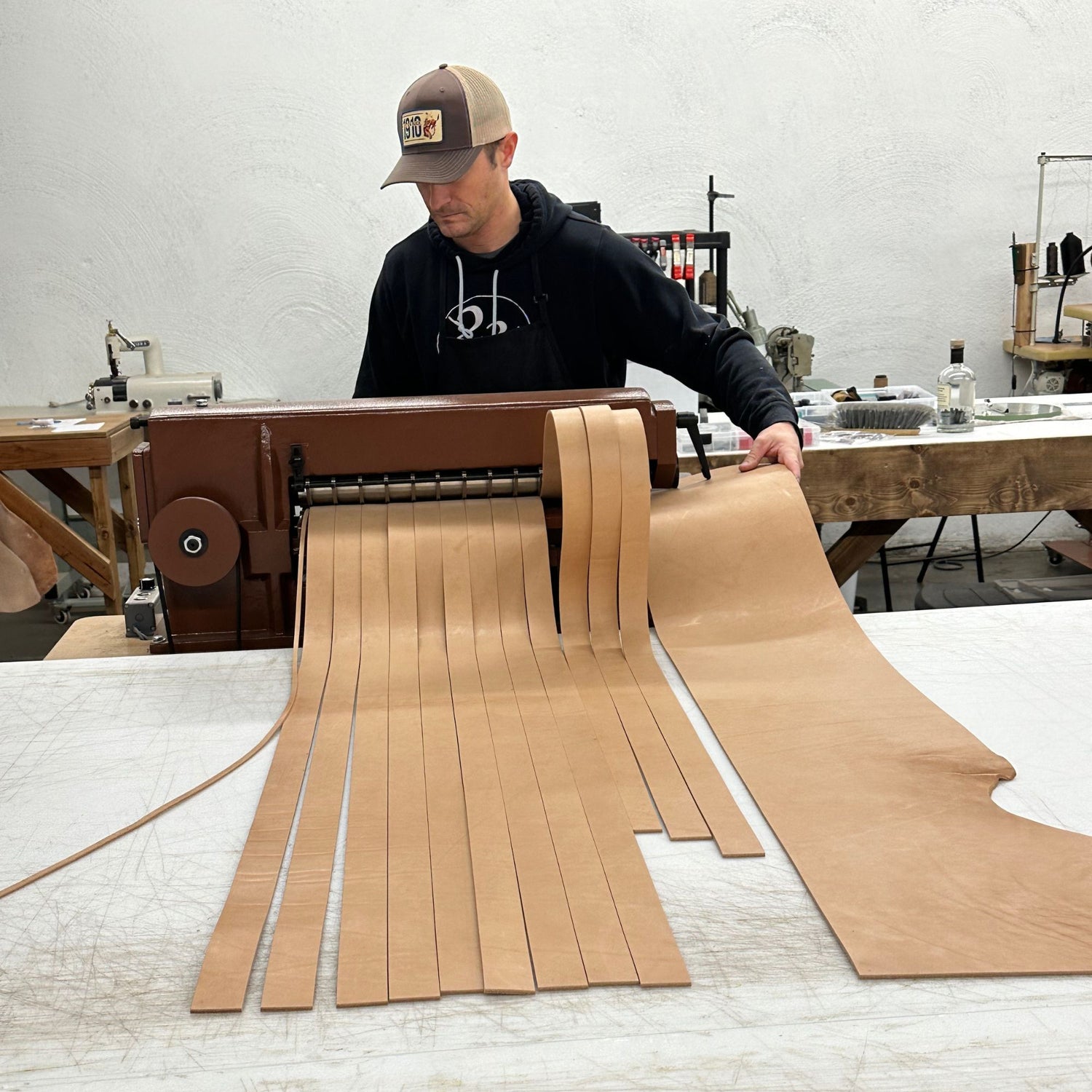 Belt Liner BLEMISH GRADE - 3/4oz Hermann Oak Leather 2" Width