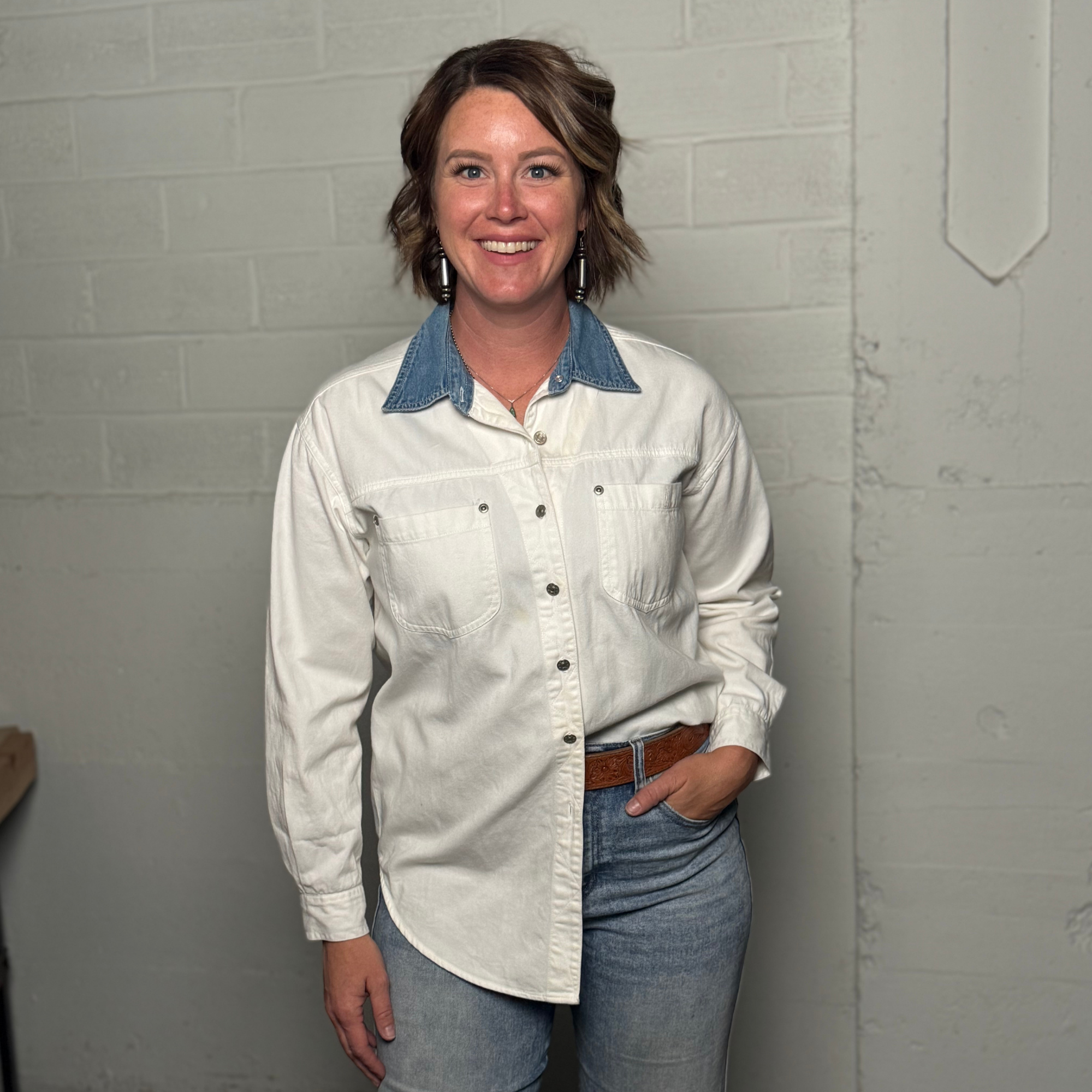 Vintage 1980s 100% Cotton Crossroads Two-Tone Denim Collar Western Snap Shirt – Size S