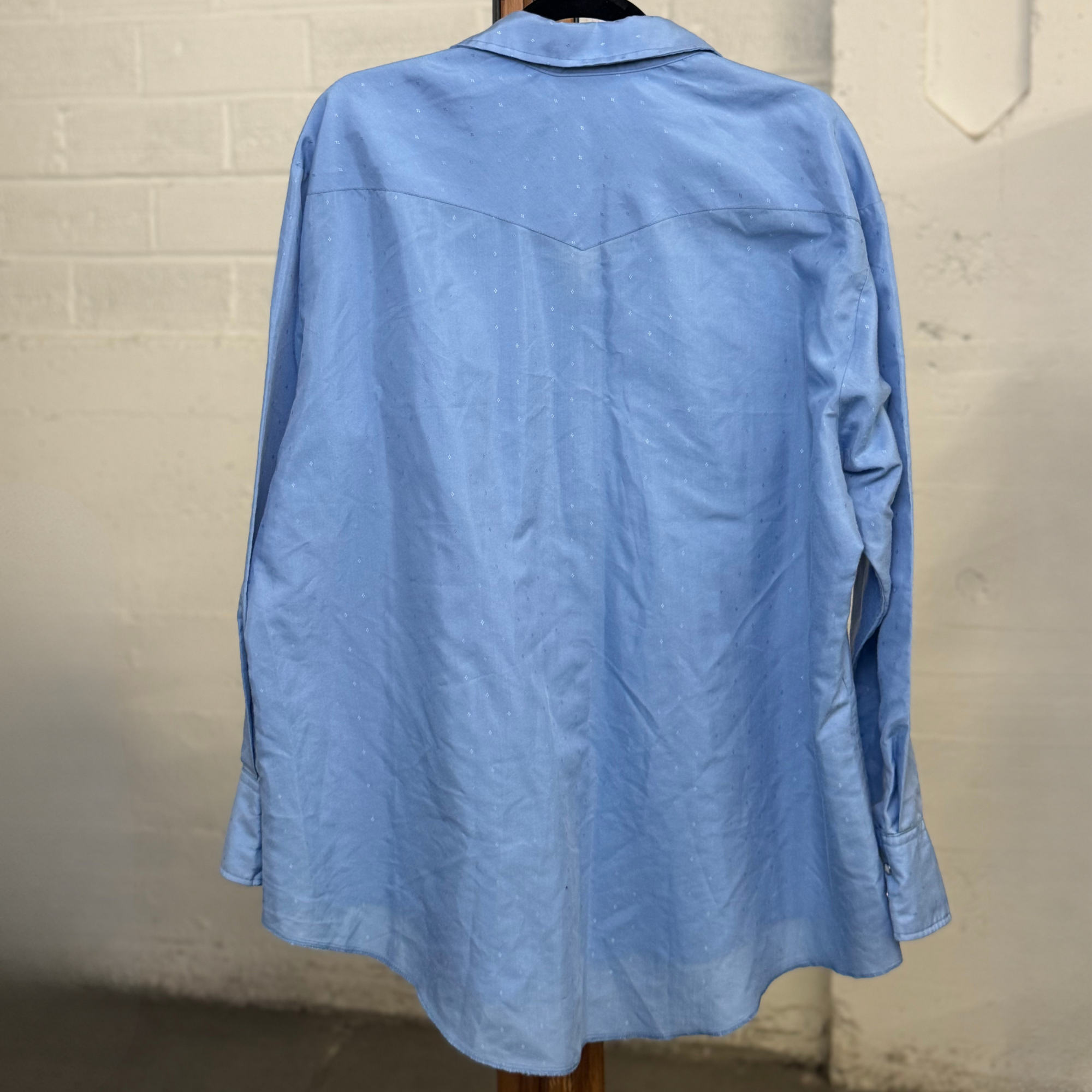 Vintage 1980s Saddlebrook Light Blue Western Pearl Snap Shirt - Made in USA - XL