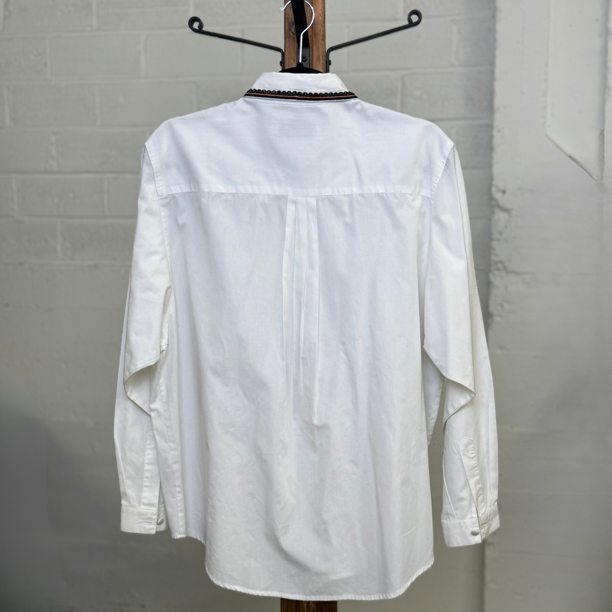 Vintage 1990s Portraits by Northern Isles Embroidered White Blouse