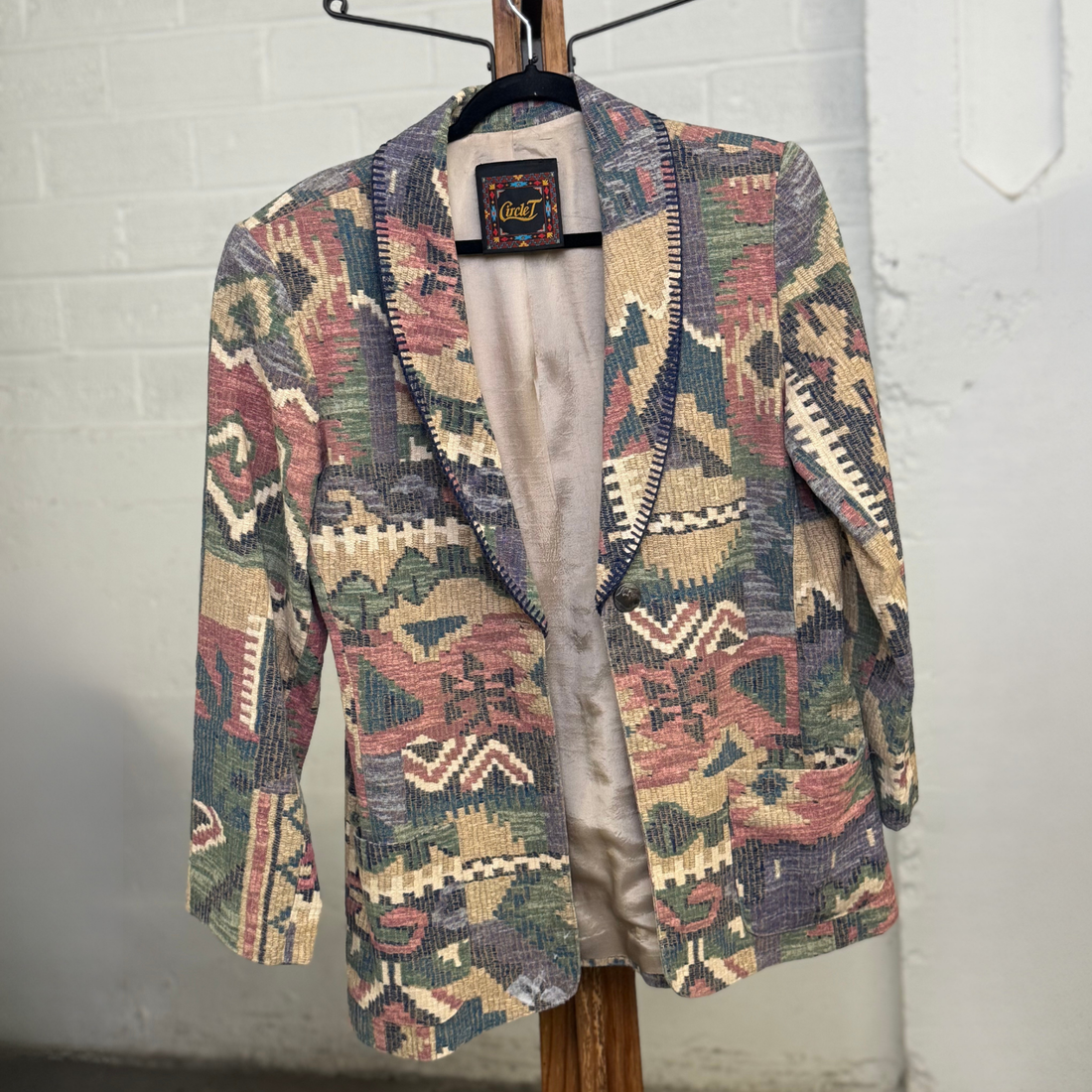 Vintage Circle T Southwestern Tapestry Blazer – Aztec-Inspired Western Jacket