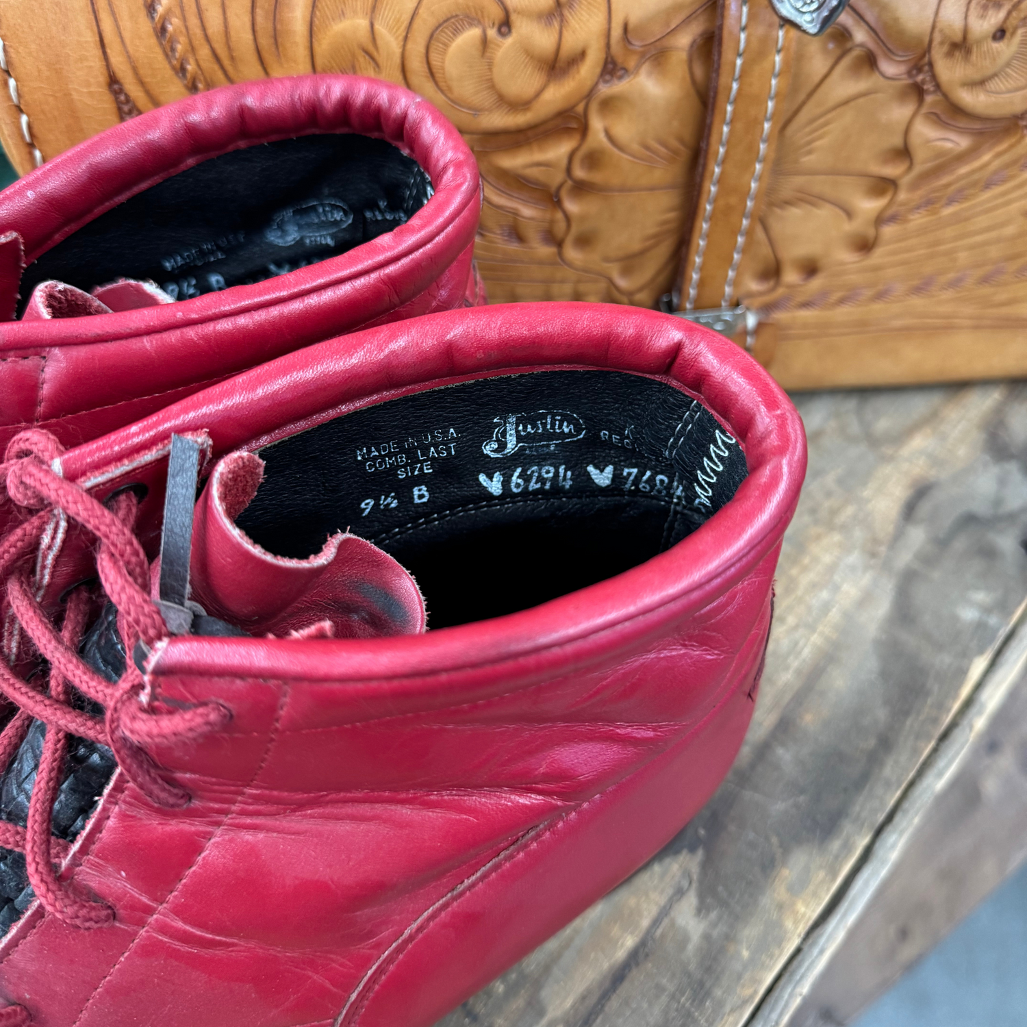 Vintage Red & Black Lizard Justin Lace Up Cowboy Boots