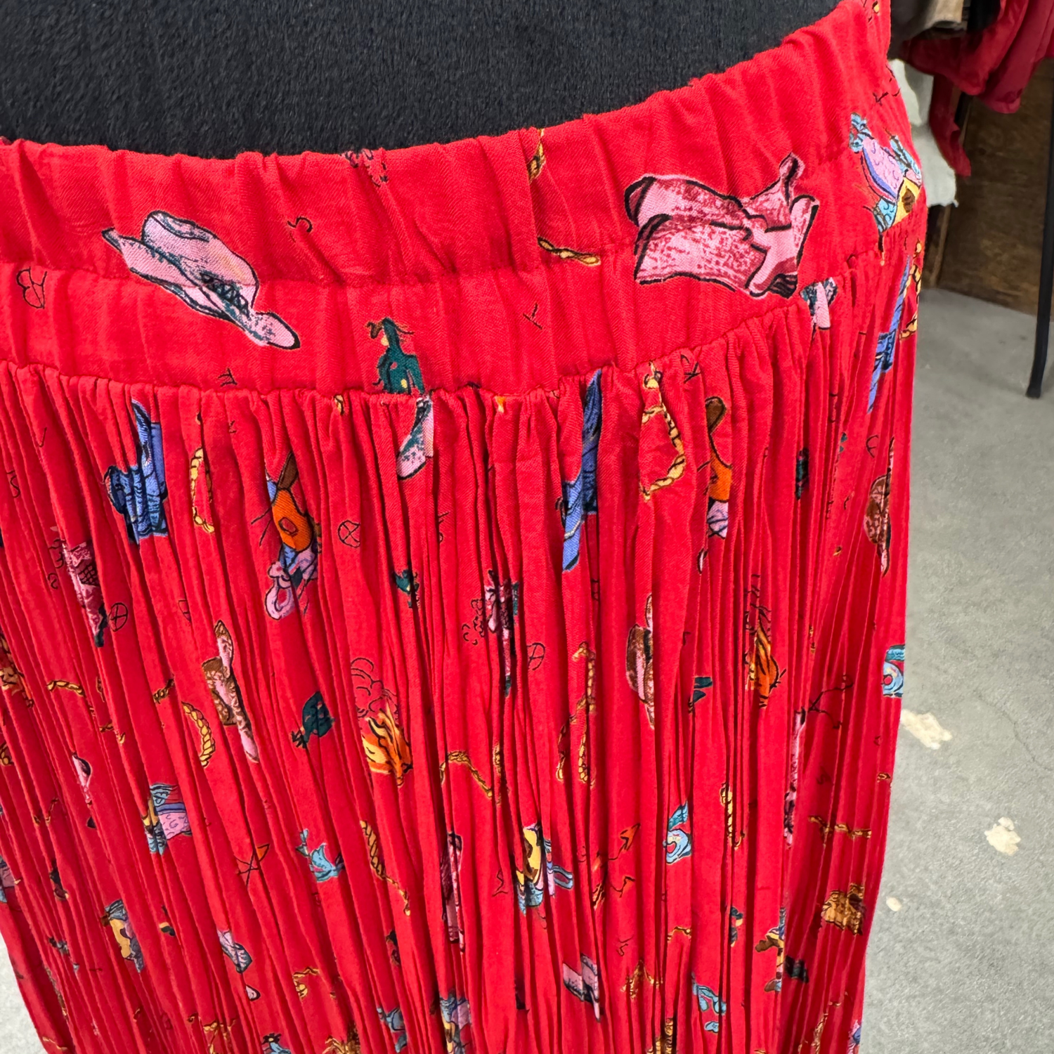 Vintage Cowboy Print Pleated Skirt