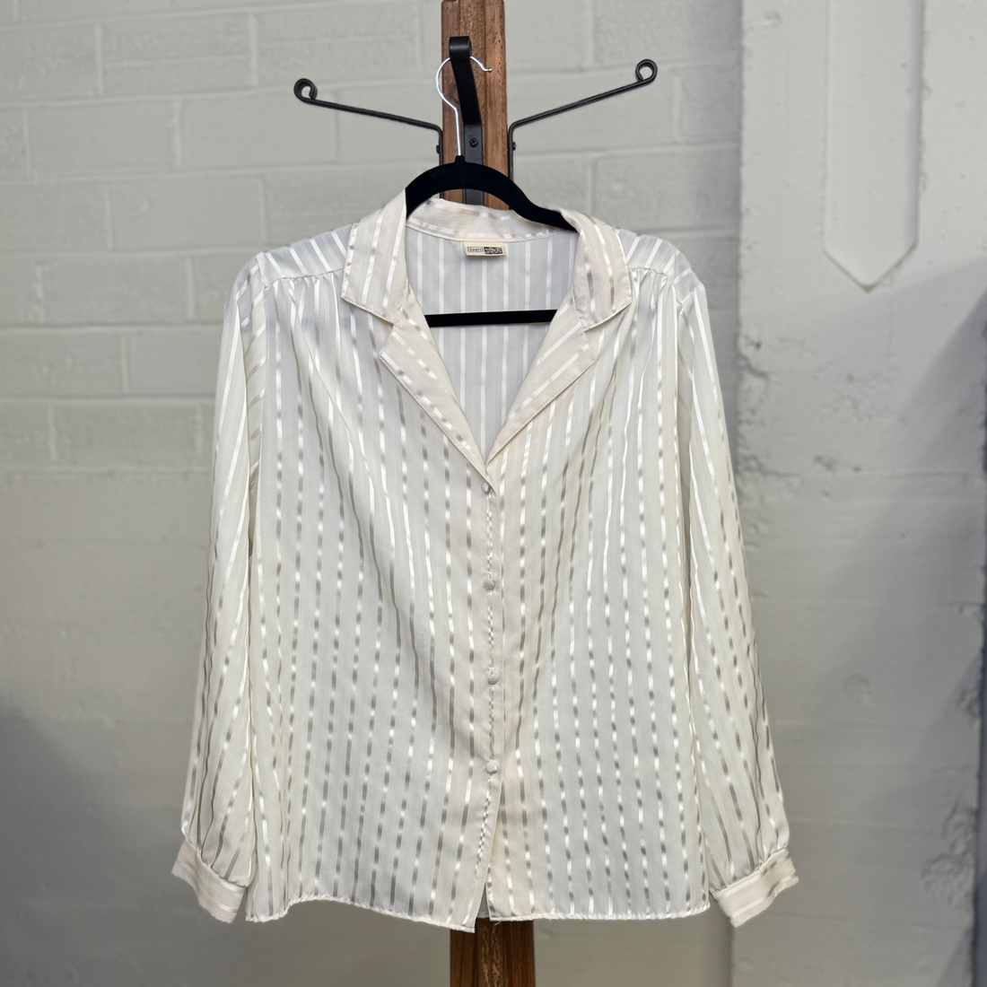 Vintage 1970s Sears &quot;The Fashion Place&quot; Cream Satin Stripe Blouse – Size M