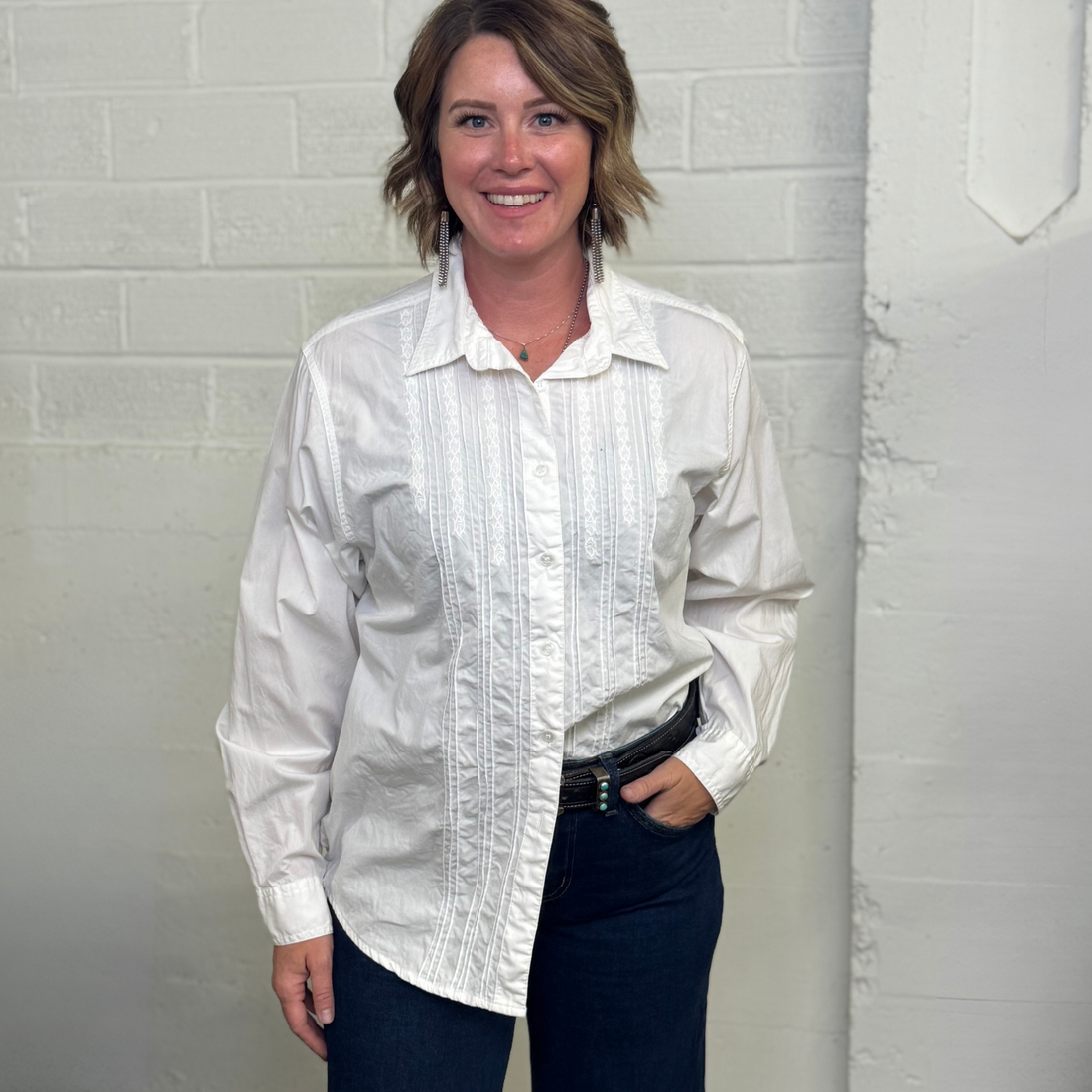 Vintage 1980s Silver Lake White Embroidered Western Blouse