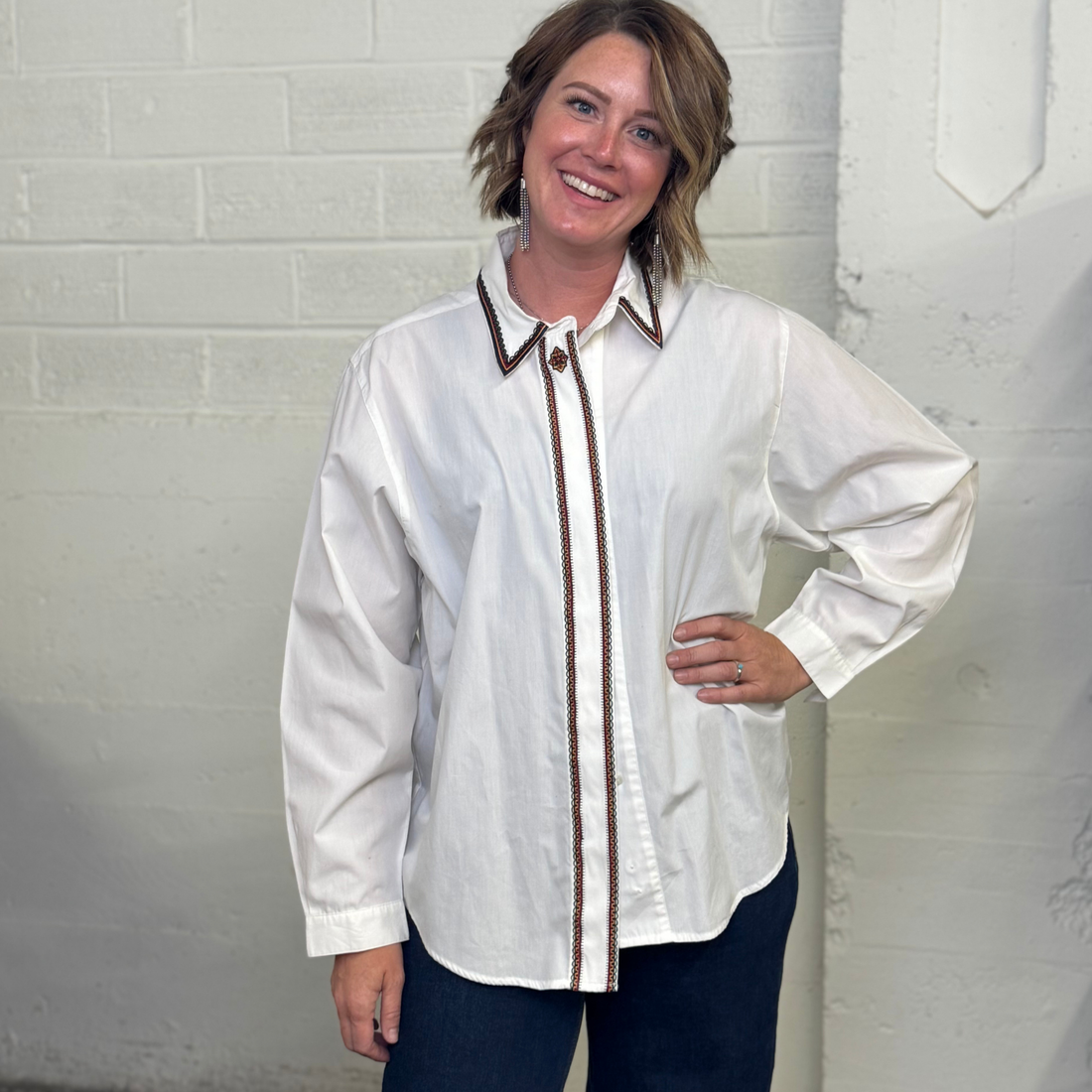 Vintage 1990s Portraits by Northern Isles Embroidered White Blouse