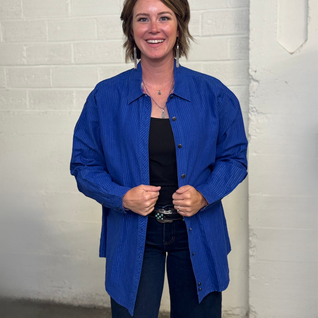 Vintage 1990s Wrangler Blues Royal Blue Pinstripe Western Shirt